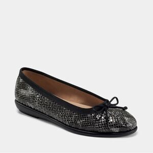 Naturalizer Black Snake Print Ballet Flats size 7